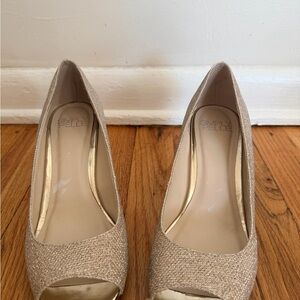 Simply Belle Women's Tan Peep Toe Heels